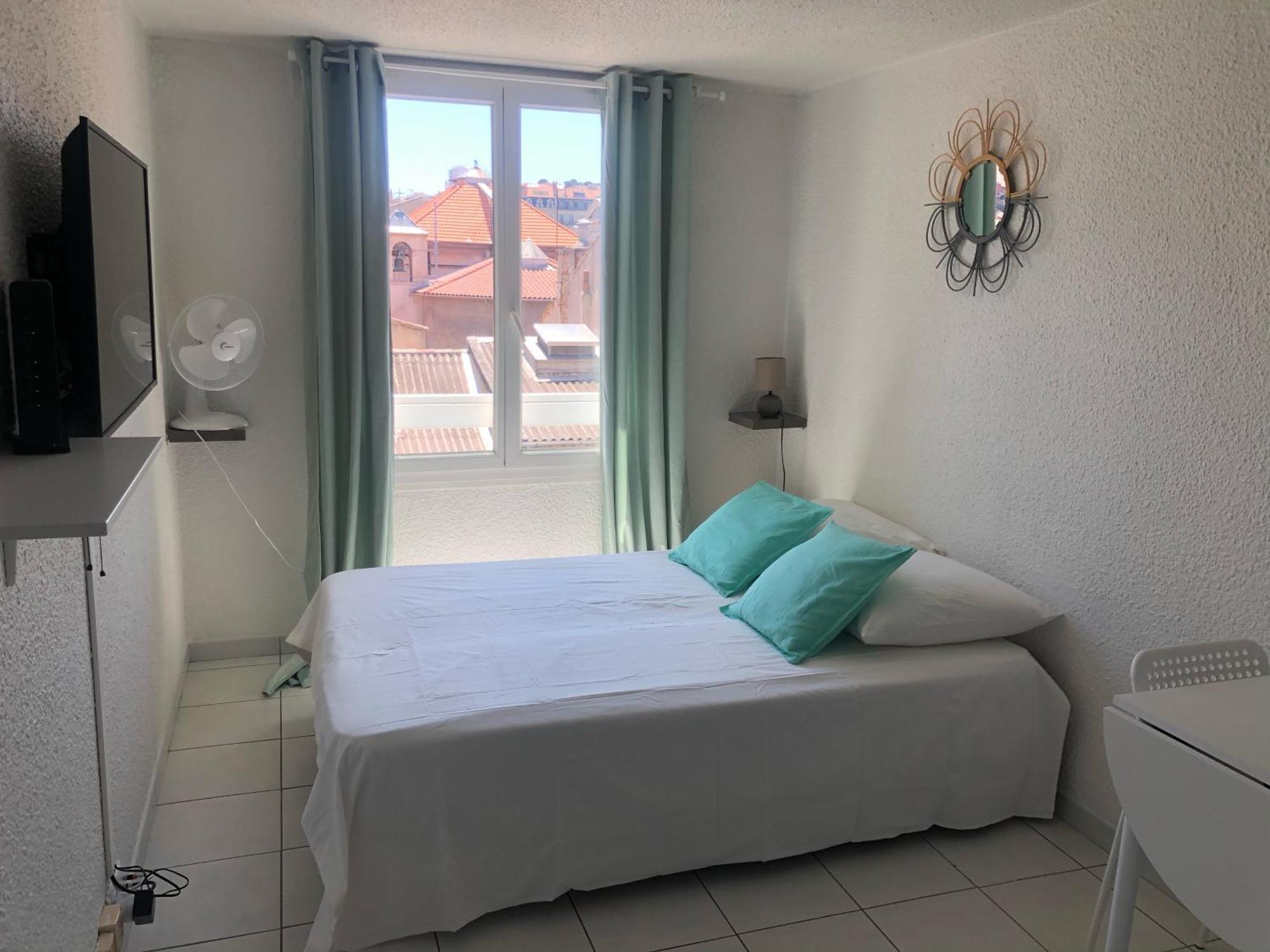 Ferienwohnung Au Coeur Du Vieux Port Marseilles Exterior foto